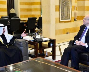 Le ministre koweïtien des Affaires étrangères se rend au Liban pour régler l’impasse dans le Golfe
