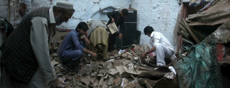 un séisme meurtrier Afghanistan 770x297 - Des secouristes recherchent des survivants après un séisme meurtrier en Afghanistan