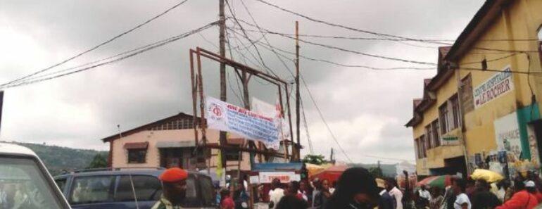 RDC : un câble électrique haute tension fait une vingtaine de morts