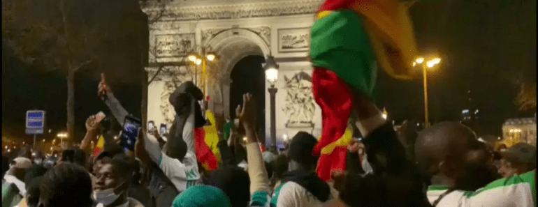 Can 2021 : La Victoire Du Sénégal Célébrée Sur Les Champs-Élysées (Vidéo)