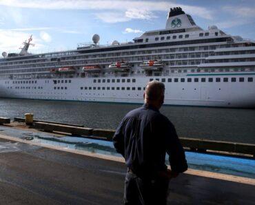 Deux Navires De Croisière Saisis Aux Bahamas Pour Des Factures De Carburant Impayées