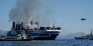 Incendie D&Rsquo;Un Ferry : La Recherche De 12 Disparus Au Large De Corfou Se Poursuit