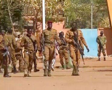 La Cedeao Exige La Libération De Kaboré Et Déploie Ses Forces En Guinée-Bissau