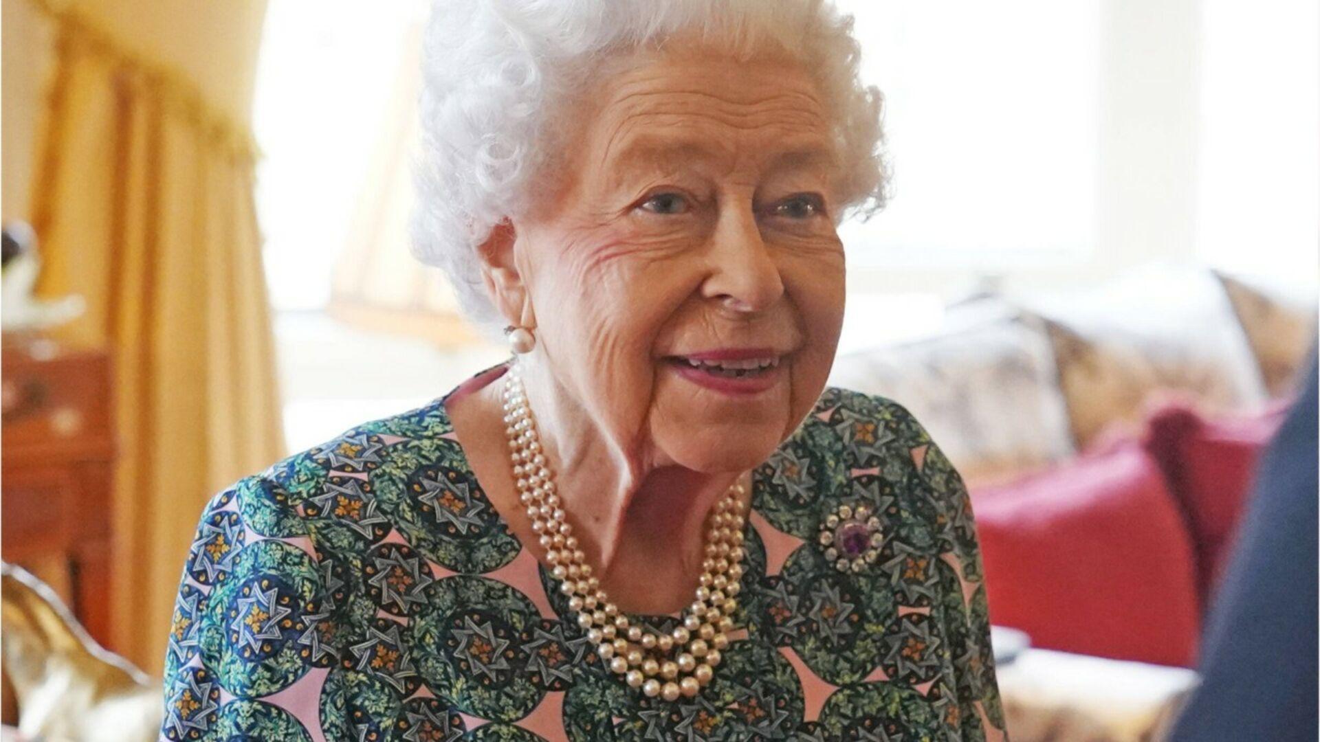La Reine Elizabeth Ii Grande Bretagne Testée Positive Covid