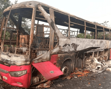 Ghana : Plus De 40 Passagers Échappent À L&Rsquo;Incendie D&Rsquo;Un Bus