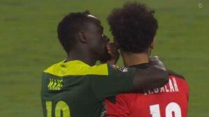 Can 2021: Les Pharaons Éclipsés : Sadio Mané Console Mo Salah (Photos)