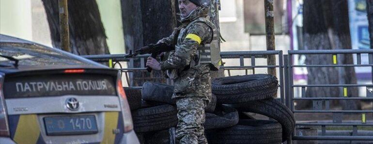 Ukraine : Washington Annonce Huit Cent Millions De Dollars Supplémentaires En Équipements Militaires