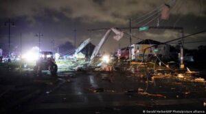 États-Unis : Une Tornade Meurtrière S&Rsquo;Abat Sur La Nouvelle-Orléans