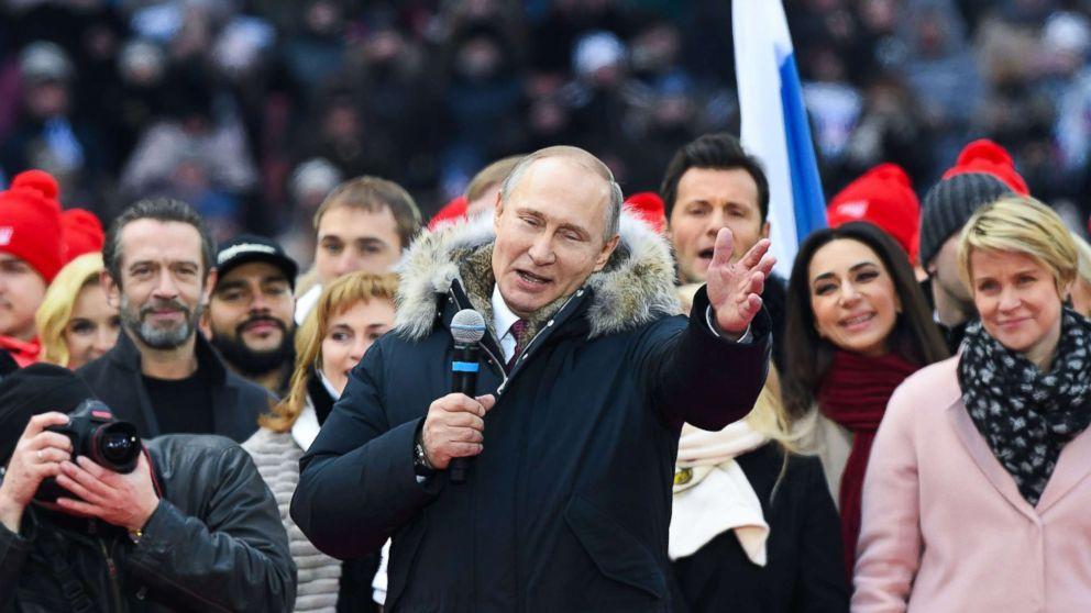 Russie : Vladimir Poutine Fait L'Éloge De Son Armée
