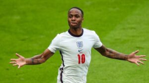 Raheem Sterling : Pourquoi Les Fans De Man City Ne L&Rsquo;Apprécient Pas Assez ?