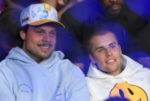 Canada : Le Chandail De Hockey De Justin Bieber En Tête Des Ventes