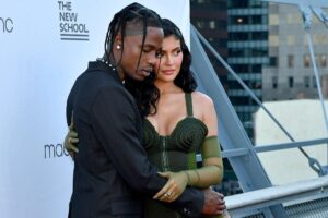 Etats-Unis : Kylie Jenner Et Travis Scott N&Rsquo;Ont Toujours Pas Renommé Leur Fils Wolf