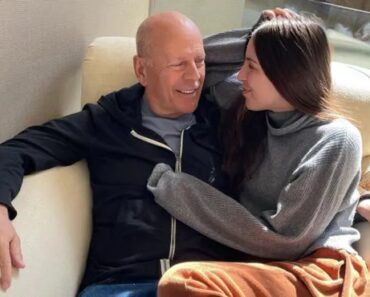 Hollywood : La Fille De Bruce Willis S’émeut Du Soutien Reçu Par Son Père