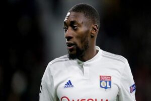 Karl Toko Ekambi Violemment Agressé Par Des Supporters Algériens