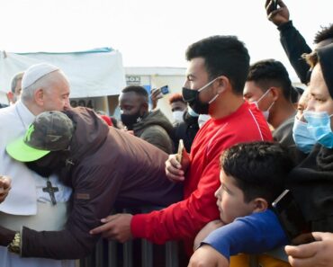 Le Pape François Conclut Sa Visite À Malte Par Un Appel À La Compassion Envers Les Réfugiés