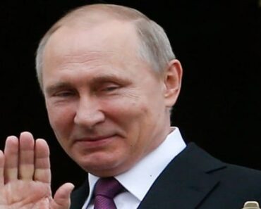 Poutine: « Les sanctions décidées par les pays occidentaux ont conduit à une détérioration de leur économie »
