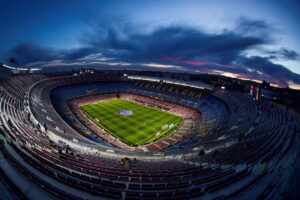 Le Fc Barcelone Va Quitter Le Nou Camp Pour Une Saison