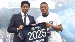 Kylian Mbappé A-T-Il Vraiment Fait Une Liste De Personnes À Écarter Au Psg ?