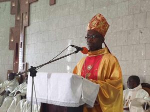 Porta Potty En Côte D&Rsquo;Ivoire : L’eglise Met En Garde Ces Influenceurs Qui Se Dirigent Vers Dubaï