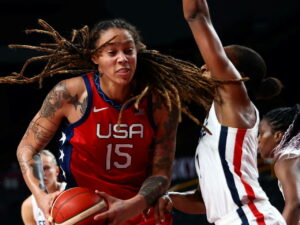 Brittney Griner, Star Du Basket Féminin Emprisonnée Sera Honorée Sur Tous Les Sites