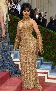 Etats-Unis : Le Look « Époustouflant » De Cardi B Au Gala Du « Met 2022 »