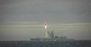 La Russie Présente Un Missile De Croisière Hypersonique Zircon Lors D&Rsquo;Un Test De Lancement En Mer