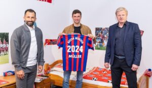 Le Vétéran Mueller Prolonge Son Contrat Avec Le Bayern