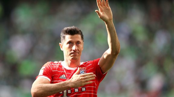 Robert Lewandowski Rend Un Hommage Émouvant Au Bayern Munich