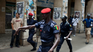 Sénégal : La Police Enquête Sur Une Attaque De Foule Homophobe