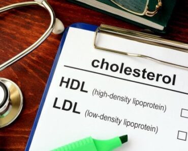 Voici des moyens naturels pour aider à réduire votre taux de cholestérol