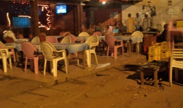 Cameroun Une Caisse De Biere Un Homme Finit Reanimationles Faits
