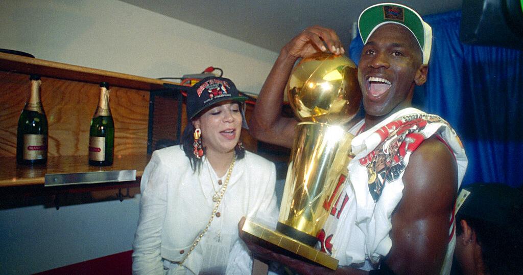 Des Objets Souvenirs Michael Jordan Mis Aux Encheres