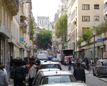 France : Cette Togolaise Retrouvée Dans Un État Piteux Dans Les Rues De Paris (Vidéo)