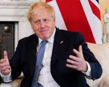 Grande Bretagne : le Premier ministre Boris Johnson remporte le vote de censure