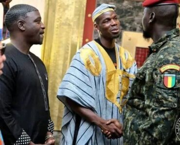 Guinée : Le Colonel Doumbouya Reçoit Paul Pogba Et Les Artistes Salif Keita Et Akon (Photo)