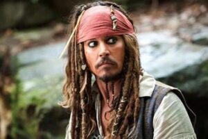 Hollywood : Johnny Depp serait en pourparlers pour revenir dans « Pirates des Caraïbes »