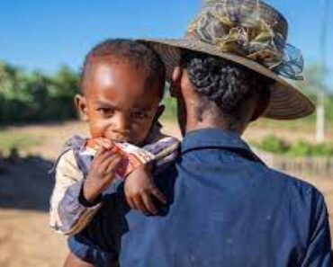 Les Enfants Éthiopiens Souffrent De Malnutrition Sévère