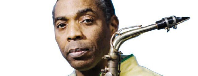 Nigéria : Femi Kuti Reçoit Un Saxophone D&Rsquo;Or Pour Son 60E Anniversaire