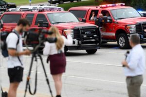 Un Homme Armé Tue Quatre Personnes Dans Un Centre Médical De L&Rsquo;Oklahoma, Selon La Police