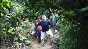 Un Journaliste Et Un Spécialiste Indigène Portés Disparus En Amazonie