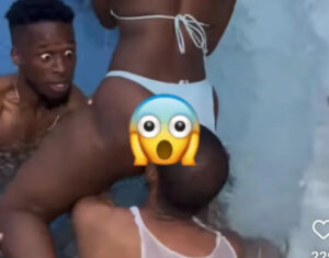 Vidéo : Un Homme Ba!Se Une Femme Dans Une Piscine Publique…