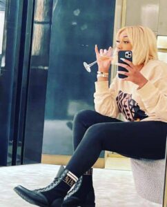 Emma Lohoues,Boss Lady Très Sexy (Photos)