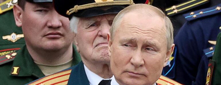 Il Portait La « Valise Nucléaire » De Poutine, Un Colonel Russe Retrouvé Dans Une Mare De Sang