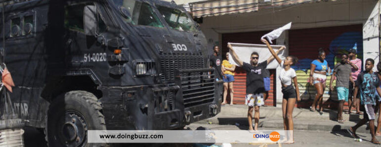 Brésil : Un Raid De La Police Dans Une Favela Fait Plusieurs Morts