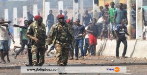 Guinée / Première Manifestation Violente Sous Le Colonel Doumbouya