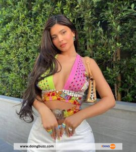 Kylie Jenner Se Fait Lyncher Par Les Internautes (Photos)