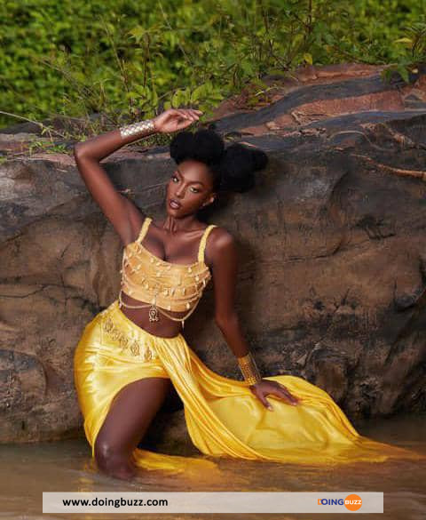 WhatsApp Image 2022 07 23 at 12.11.40 1dd - Olivia Yace pose pour la couverture d'un célèbre magazine africain