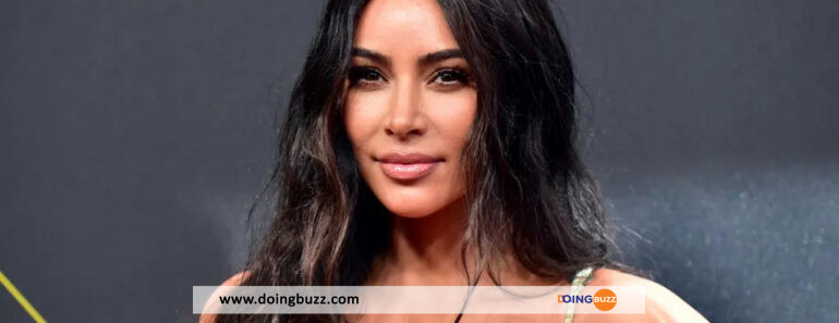 kim kardashian bio oil 2022 t jpg 770x297 - Kim Kardashian a dit franchement : "Je vais manger un bol de c@c@ tous les jours..."
