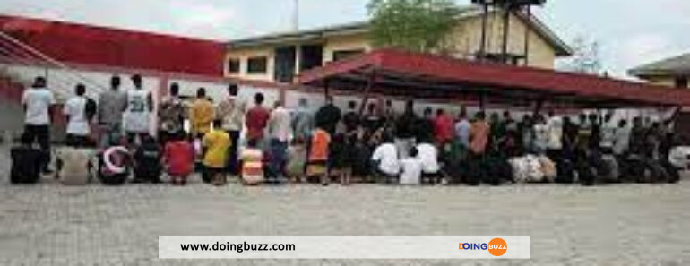47 Fraudeurs Présumés Sur Internet Arrêté À Port Harcourt (Nigeria)