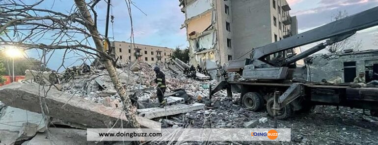 BOMA 770x297 - Ukraine : Le bombardement russe fait 22 morts